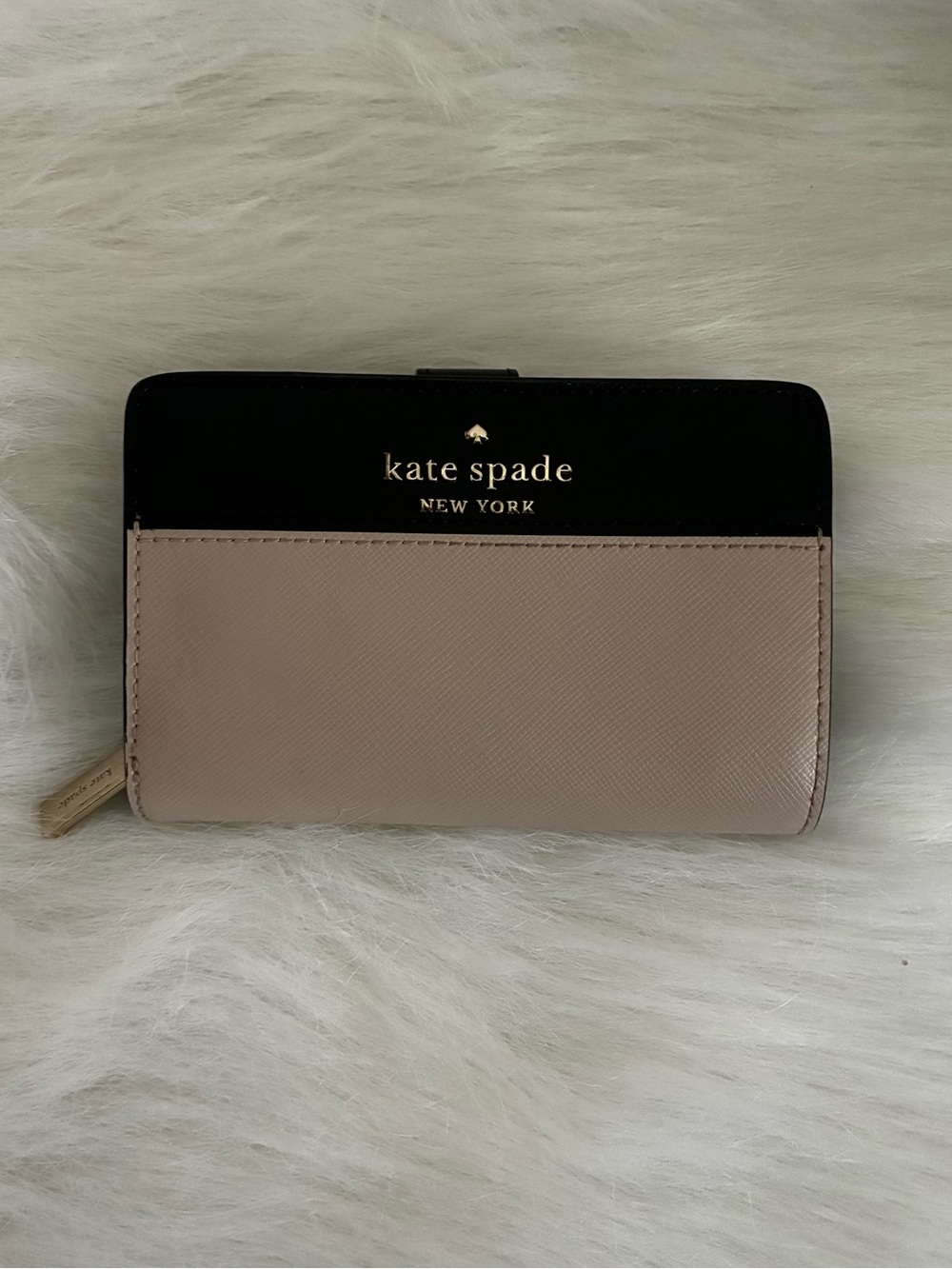 Kate Spade bifold wallet
